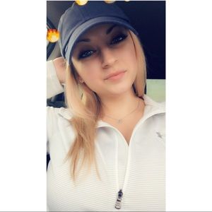 Meet your Posher, Haley